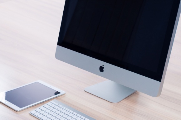 Czy Mac jest podatny na wirusy i złośliwe oprogramowanie? IT i technologie, LIFESTYLE - Przekonanie, że nie musisz się martwić wirusami czy złośliwym oprogramowaniem posiadając komputer Mac jest w dalszym ciągu zaskakująco popularne.