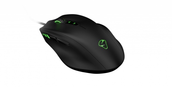 Mionix NAOS 8200 – ergonomiczny gryzoń dla wymagającego gracza