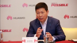 Honor planuje dostarczyć na rynek 40 milionów smartfonów przed końcem roku. IT i technologie, LIFESTYLE - Firma Huawei, która produkuje również smartfony Honor, ogłosiła finansowe wyniki dla pierwszej połowy bieżącego roku. Firma zarejestrowała 69% wzrost całkowitego przychodu ze sprzedaży, do łącznej wartości 9,09 mld dolarów.