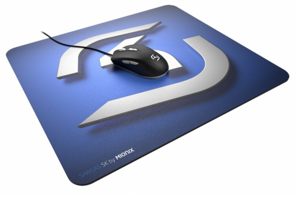 Mionix SK – zestaw profesjonalnego gracza IT i technologie, LIFESTYLE - Linia produktów Mionix SK stworzona została we współpracy z jedną z najbardziej znanych drużyn e-sportowych na świecie. Zestaw mysz plus podkładka z logo SK Gaming pozwala poczuć się jak profesjonalny gracz uznanej drużyny.