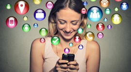 TOP5 narzędzi, które zrewolucjonizowały komunikację Polaków