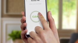 Odkurzanie smartfonem IT i technologie, LIFESTYLE - popularyzacja urządzeń mobilnych wpływa na nasze życie. Wśród dostępnych aplikacji znajdziemy te, które dostarczą nam rozrywki, informacji lub takie, które ułatwią nam funkcjonowanie.