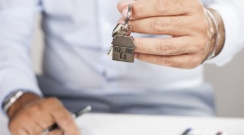 Deweloperzy zyskają dzięki technologii IT i technologie, LIFESTYLE - Ofertę mieszkaniową warto wzbogacić technologią. To łatwy sposób na podniesienie standardu, urozmaicenie propozycji i zwiększenie wartości nieruchomości. To też recepta na zyskanie w oczach klientów, o których w niedługim czasie może być trudniej.