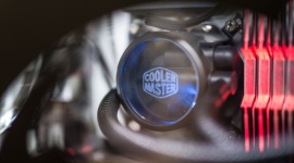 Na swoje 25-lecie Cooler Master zaprezentuje nowe produkty IT i technologie, LIFESTYLE - Minęło już ćwierć wieku, odkąd Cooler Master debiutował w branży IT. Producent nie zamierza jednak spocząć na laurach i już zapowiada imprezę, na której przedstawi swoje plany na przyszły rok.