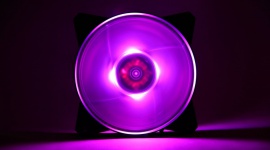 Cooler Master podpowiada, jak wybrać właściwy wentylator IT i technologie, LIFESTYLE - Wydawałoby się, że zakup wentylatora do chłodzenia to jeden z najmniejszych problemów, z jakimi musi borykać się gracz. Nic bardziej mylnego.