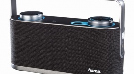 Miniaturowy mocarz – głośnik Hama Soundchest IT i technologie, LIFESTYLE - Weź ze sobą solidne brzmienie, z przenośnym głośnikiem stereo HAMA Soundchest w dłoni.