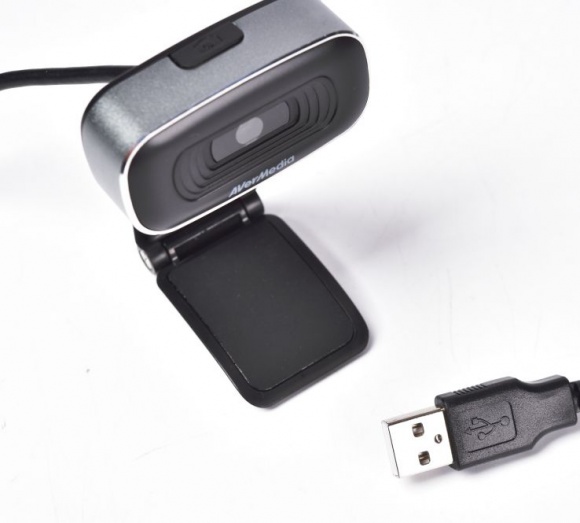 Jak cię widzą, tak cię subskrybują, czyli nowa kamera od AVerMedii IT i technologie, LIFESTYLE - Najważniejszym urządzeniem, w jakie musi zaopatrzyć się youtuber lub streamer, jest dobra kamera. AVerMedia zapewnia, że twórcy, którzy mają ambicję zawojować Internet, nie zawiodą się na jej kamerze PW310.