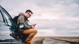 SMS – lokalny kanał alarmowo-komunikacyjny Telekomunikacja, BIZNES - Gwałtowne zjawiska pogodowe, takie jak nawałnice, ulewne deszcze czy grad, wyrządziły tego lata i jesienią Polakom wiele szkód. Aby minimalizować straty związane z pogodowymi anomaliami, samorządy coraz częściej korzystają z SMS-owego informowania mieszkańców o zagrożeniach.