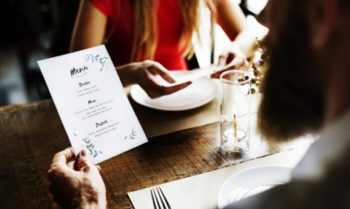Jemy także oczami, czyli o kolorach w gastronomii