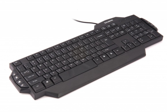 Zalman ZM-K350M – wszystko pod ręką IT i technologie, LIFESTYLE - Dobrze jest mieć wszystkie przydatne funkcje w zasięgu ręki. Prawdopodobnie taka właśnie myśl stała u podstaw projektowania klawiatury ZM-K350M firmy Zalman. Koreański producent zdołał zbudować produkt funkcjonalny, przy jednoczesnym zachowaniu nienachalnej stylistyki.
