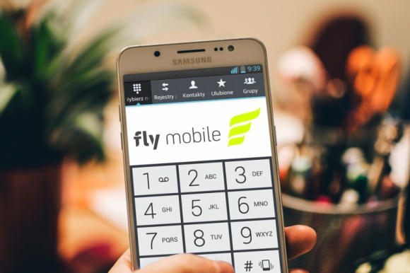 FlyMobile MVNO NW: nowy pomysł na wirtualną telefonię komórkową Telekomunikacja, BIZNES - Fundacja Nasza Wizja uruchomiła nową usługę z myślą o operatorach, którzy chcieliby szybko, wygodnie i w prosty sposób rozpocząć świadczenie usług jako wirtualny operator telefonii komórkowej.