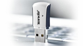 Tenda W311M - miniaturowa karta sieciowa USB IT i technologie, LIFESTYLE - W311M jest kompatybilny z urządzeniami opartymi na standardzie 802.11g/b, jest to adapter USB o dużym wzmocnieniu i trzykrotnie szybszym transferze niż w przypadku urządzeń opartych na 802.11g.