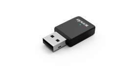 Tenda U9 - dwupasmowa karta sieciowa USB IT i technologie, LIFESTYLE - U9 to dwupasmowy adapter Wi-Fi 11ac. Prędkość bezprzewodowa 5 GHz może wynosić do 433 Mb/s, a 2,4 GHz do 200 Mb/s. Zaawansowana technologia MU-MIMO poprawia efektywność transferu i zapewnia płynniejsze przesyłanie strumieniowe.