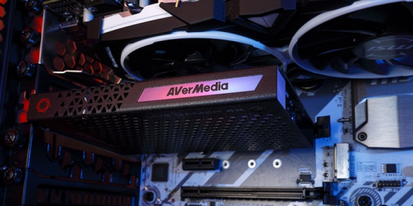 AVerMedia GC573 Live Gamer 4K - najwyższa rozdzielczość w streamowaniu gier IT i technologie, LIFESTYLE - Streamowanie gier to już nie tylko rozrywka czy hobby - to nierzadko biznes. A jak to w biznesie bywa, rozwój jest koniecznością. Oglądający oczekują coraz lepszej jakości nagrań. A te może zapewnić nowe urządzenie produkcji AVerMedia: GC573 Live Gamer 4K.
