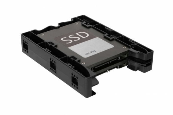 Icy Dock EZ-Fit Lite MB290SP-B - lekkość i chłodzenie w jednym IT i technologie, LIFESTYLE - Icy Dock EZ-Fit Lite MB290SP-B to adapter, dzięki któremu użytkownik może zastosować w swoim systemie 2x dyski 2,5" HDD/SSD IDE lub SATA.