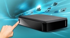 ADATA HM800 – najlepszy dodatek do telewizorów Smart TV oraz konsol IT i technologie, LIFESTYLE - ADATA wprowadza do swojej oferty nowy stacjonarny zewnętrzny dysk HDD – model HM800, który oferuje możliwość wykonania kopii zapasowej za pomocą naciśnięcia jednego przycisku i ma maksymalnie 8 TB pojemności.