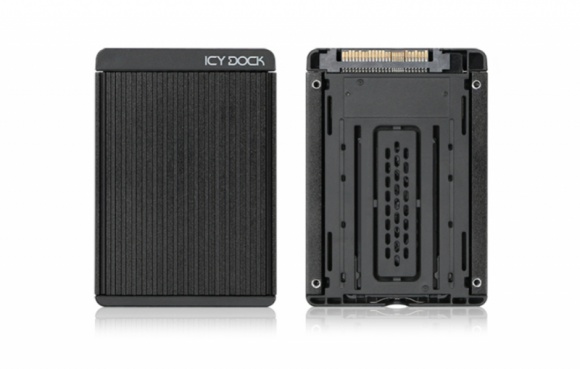 Prosta zamiana dysku M.2 w U.2 z adapterem Icy Dock MB705M2P-B IT i technologie, LIFESTYLE - Icy Dock EZConvert MB705M2P-B to konwerter przekształcający dowolny dysk SSD M.2 PCIe NVMe na standardowy dysk SSD U.2 NVMe