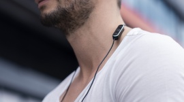 Słuchawki Hama Pure Passion z technologią Dual Speaker IT i technologie, LIFESTYLE - Do portfolio produktów marki Hama dołączył zestaw słuchawkowy Bluetooth Pure Passion, wyposażony w technologię podwójnych głośników Dual Speaker, cyfrowe przetwarzanie dźwięku oraz zintegrowanego pilota oferującego kilka funkcjonalności.
