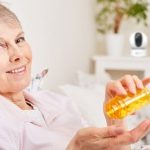 Miej na oku seniorów, którzy są pod Twoją opieką