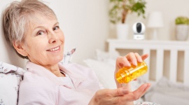 Miej na oku seniorów, którzy są pod Twoją opieką