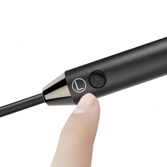 Hama pokazuje nowości na targach IFA – słuchawki Bluetooth z kontrolą głosu IT i technologie, LIFESTYLE - Międzynarodowe targi elektroniki użytkowej IFA, co roku przyciągają do Berlina tysiące osób zainteresowanych nowinkami technologicznymi. W tym roku po raz kolejny udział w nich jako wystawca weźmie firma Hama, prezentując odwiedzającym swoje nowości produktowe.