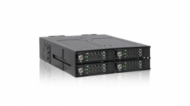 Nowość od Icy Dock – czterodyskowa obudowa dla SSD M.2 NVMe MB720M2K-B