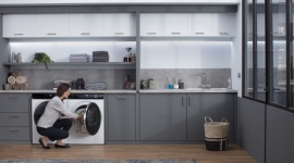Nowe, innowacyjne suszarki marki Haier już dostępne IT i technologie, LIFESTYLE - Firma Haier, od 11 lat nr 1 w produkcji sprzętu AGD na świecie, wprowadziła na polski rynek kolejne produkty z serii i-Pro 7. To dwie innowacyjne suszarki do ubrań. Oferują one 14 programów suszenia, przez co zadbają o każdy rodzaj tkaniny, nawet te najbardziej delikatne.